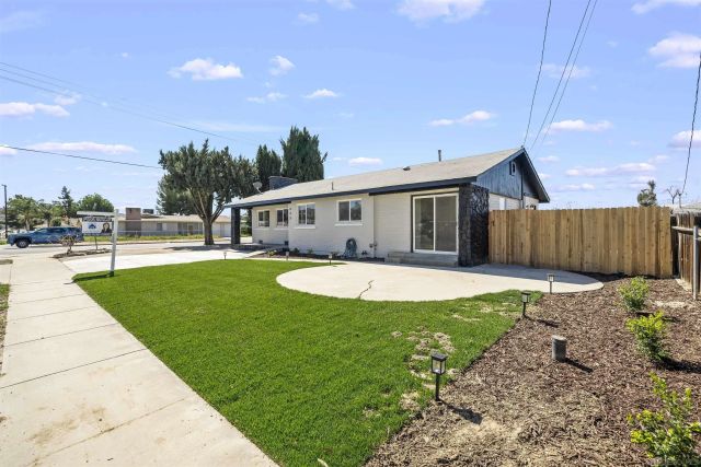 695 S Santa Fe South, Hemet, CA 92543