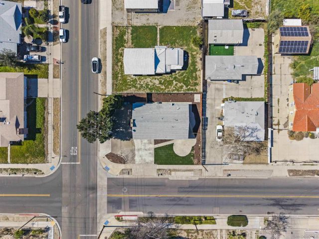 695 S Santa Fe South, Hemet, CA 92543