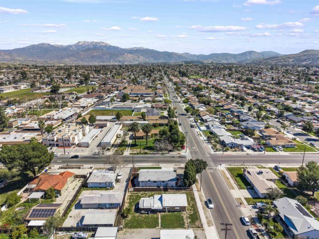 695 S Santa Fe South, Hemet, CA 92543