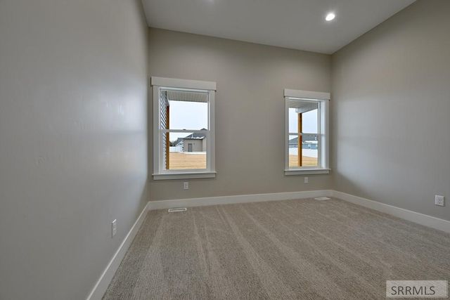 4378 Highland Springs Cir, Ammon, ID 83406