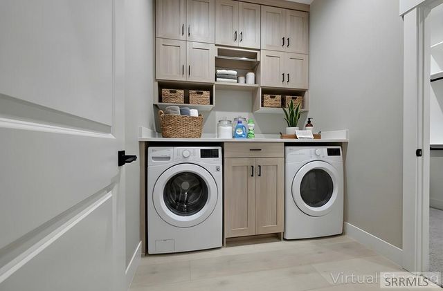 4378 Highland Springs Cir, Ammon, ID 83406