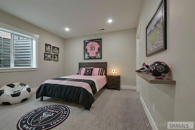 4378 Highland Springs Cir, Ammon, ID 83406