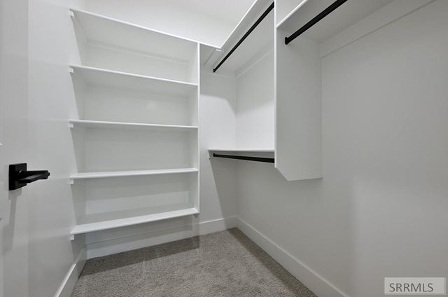 4378 Highland Springs Cir, Ammon, ID 83406