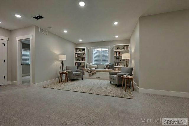 4378 Highland Springs Cir, Ammon, ID 83406