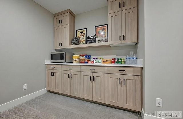 4378 Highland Springs Cir, Ammon, ID 83406