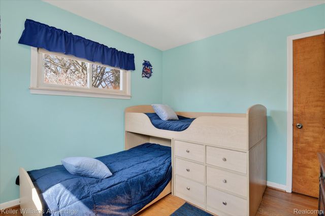 4000 Tulane Street, Dearborn Heights, MI 48125