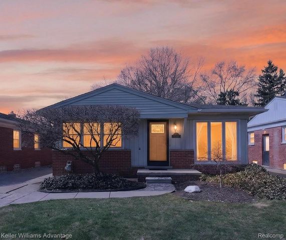 4000 Tulane Street, Dearborn Heights, MI 48125