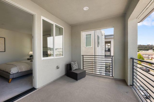 130 Harvest Street, Daly City, CA 94014