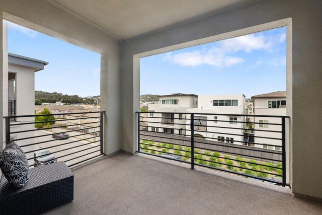 130 Harvest Street, Daly City, CA 94014