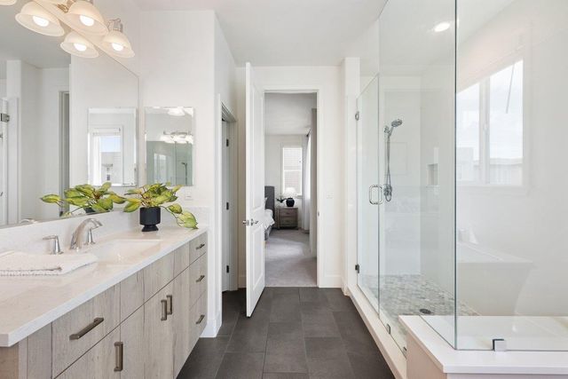 130 Harvest Street, Daly City, CA 94014