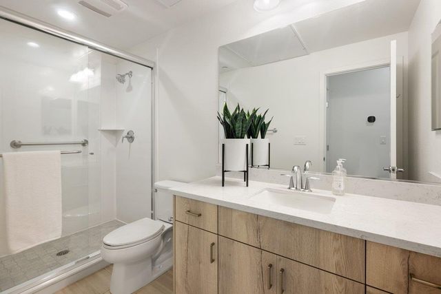 130 Harvest Street, Daly City, CA 94014
