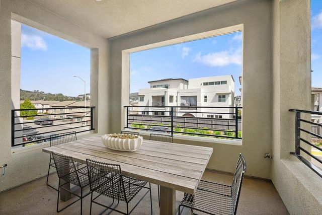 130 Harvest Street, Daly City, CA 94014