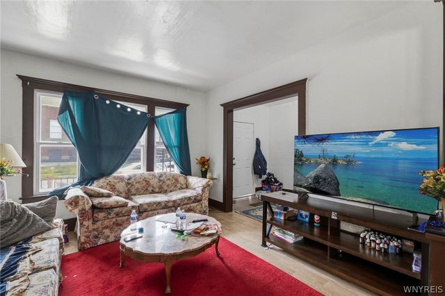 45 Wyoming Avenue, Buffalo, NY 14215