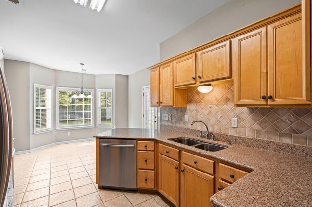 10471 ASHBORO DR, Collierville, TN 38017