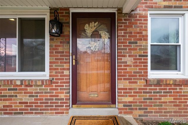 1147 Jolene Drive, Bellefontaine Nghbrs, MO 63137