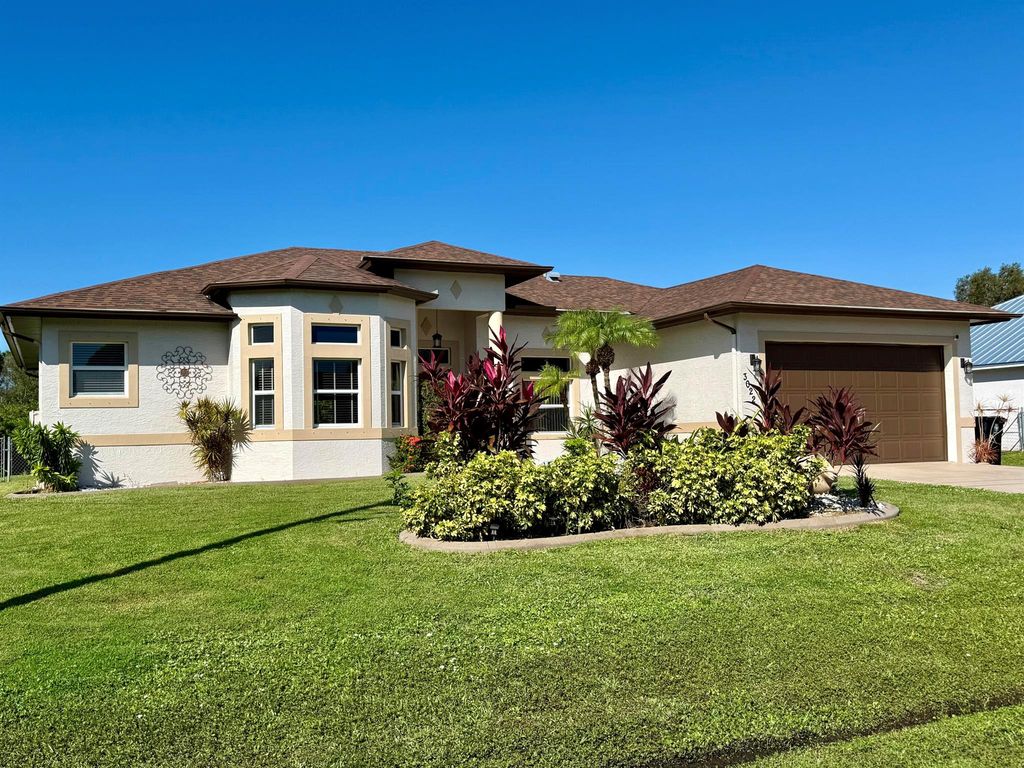 3022 SE Wake Road, Port St Lucie, FL 34984