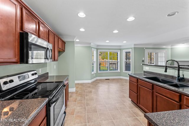 6313 McMillan Creek Drive, Knoxville, TN 37924