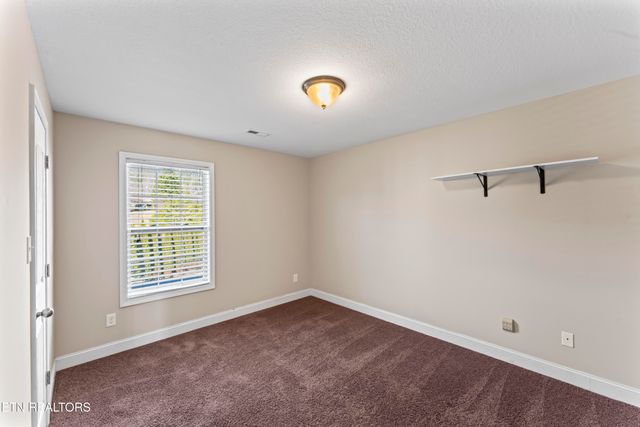 6313 McMillan Creek Drive, Knoxville, TN 37924