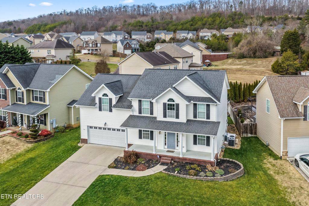 6313 McMillan Creek Drive, Knoxville, TN 37924