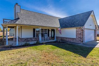 25005 S Hackamore Road W, Claremore, OK 74019
