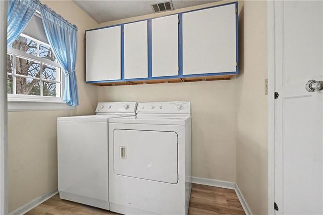 5551 Hadley Street, Mission, KS 66202