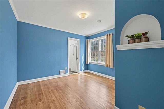 5551 Hadley Street, Mission, KS 66202