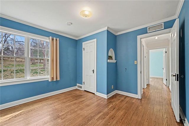 5551 Hadley Street, Mission, KS 66202