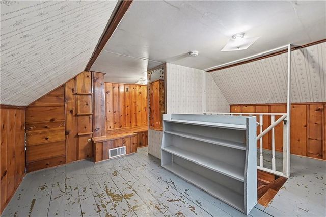 5551 Hadley Street, Mission, KS 66202