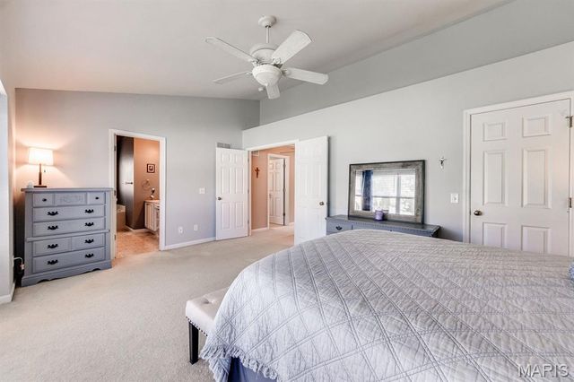 128 Coppersmith Court, St Charles, MO 63301