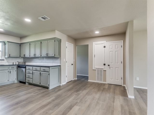 2187 County Road 1268, Blanchard, OK 73010