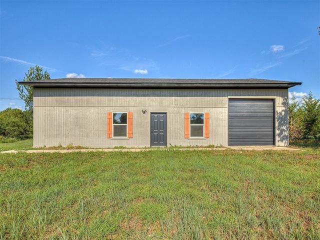 2187 County Road 1268, Blanchard, OK 73010