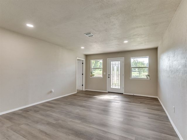 2187 County Road 1268, Blanchard, OK 73010