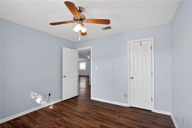 3532 Oak Leaf Court, Rex, GA 30273