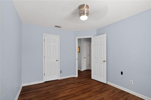 3532 Oak Leaf Court, Rex, GA 30273