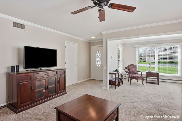 7201 Hastings Circle 332, Fox Lake, IL 60020