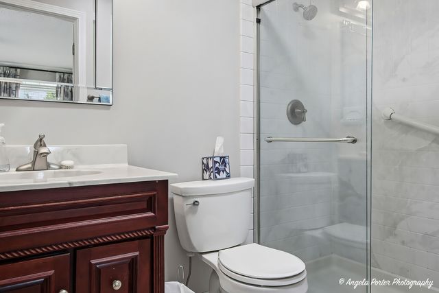 7201 Hastings Circle 332, Fox Lake, IL 60020