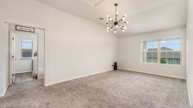 9521 DAK AVE, San Antonio, TX 78254