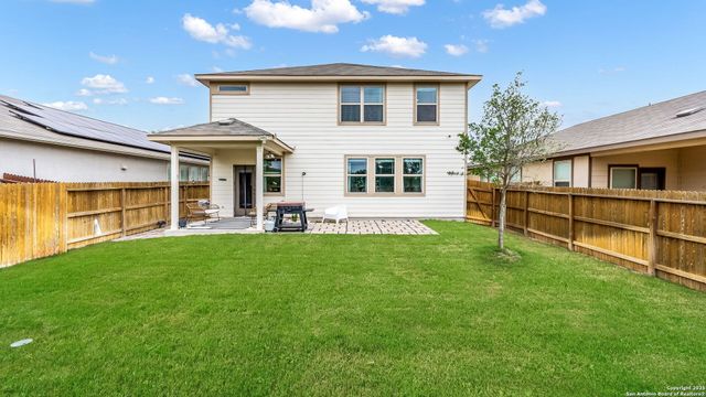 9521 DAK AVE, San Antonio, TX 78254
