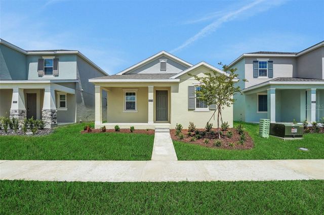 5213 WAYPOINTE BOULEVARD, Apopka, FL 32712