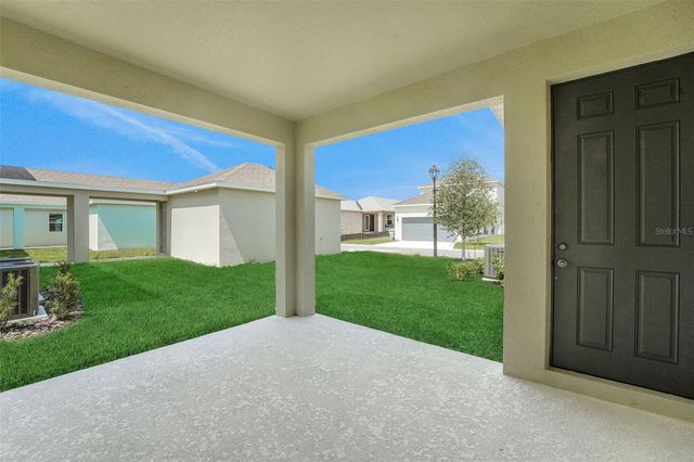 5213 WAYPOINTE BOULEVARD, Apopka, FL 32712