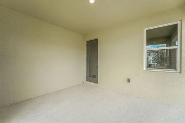 5213 WAYPOINTE BOULEVARD, Apopka, FL 32712