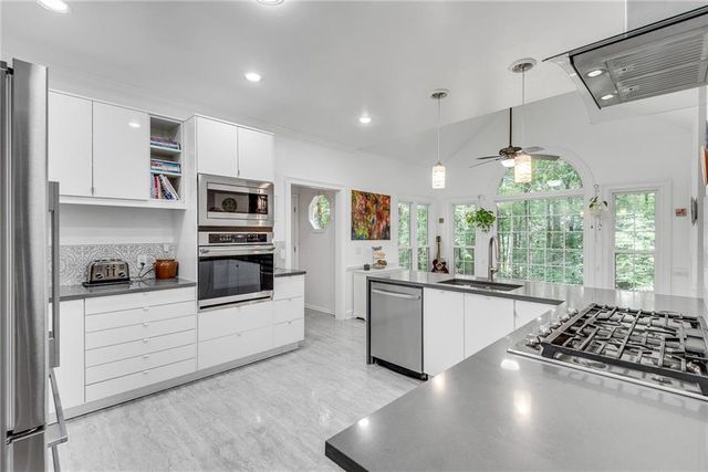 3250 Cobbs Farm NW Trail, Marietta, GA 30064