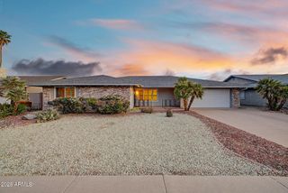 12523 W PARKWOOD Drive, Sun City West, AZ 85375