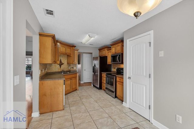 154 Miller Street NE, Ludowici, GA 31316