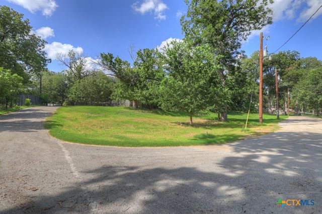 1150 Ethel, Seguin, TX 78155