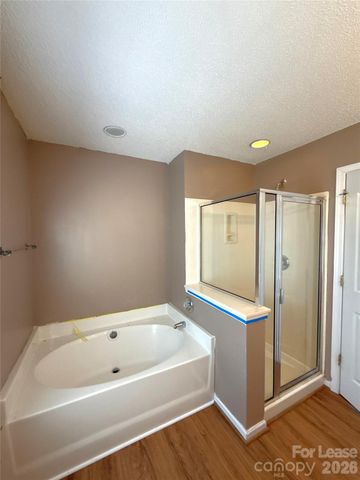 7304 Ravanna Drive, Charlotte, NC 28213