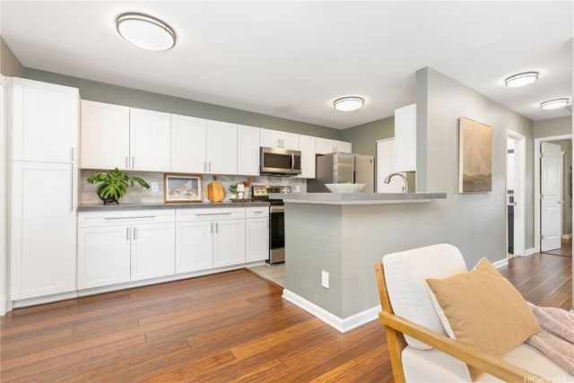 94-839 Lumiauau Street M101, Waipahu, HI 96797