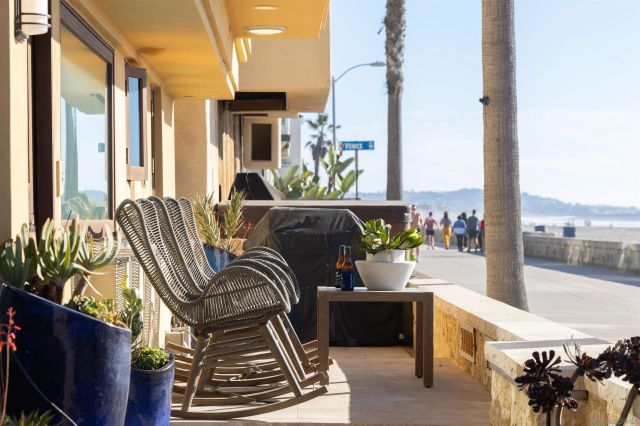 3921 Ocean Front Walk, San Diego, CA 92109