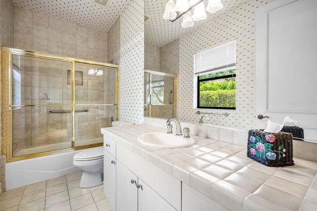 4727 Bocaire Boulevard, Boca Raton, FL 33487