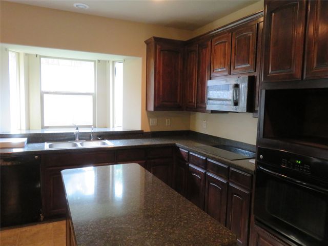 1122 Walter Stephenson Road, Midlothian, TX 76065